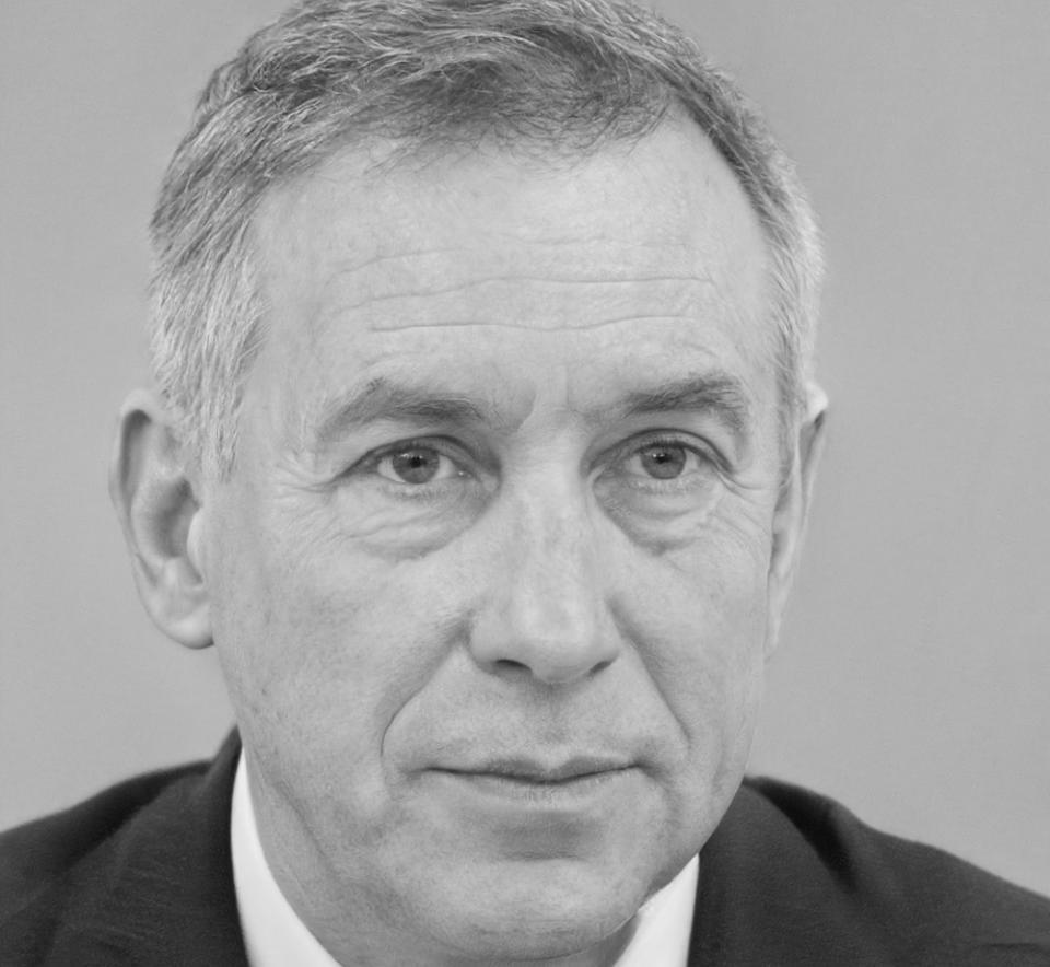 Tobias Reinhardt - Senior Analyst für Branchenfinanzen